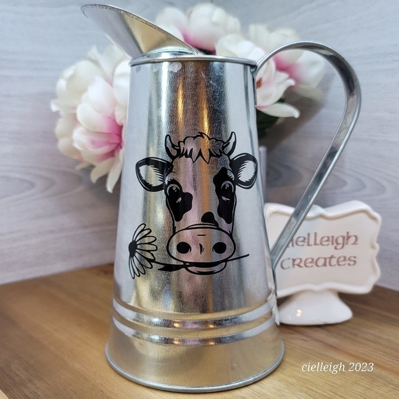 Cute Cow Pitcher / Vase - Picture 1 of 3